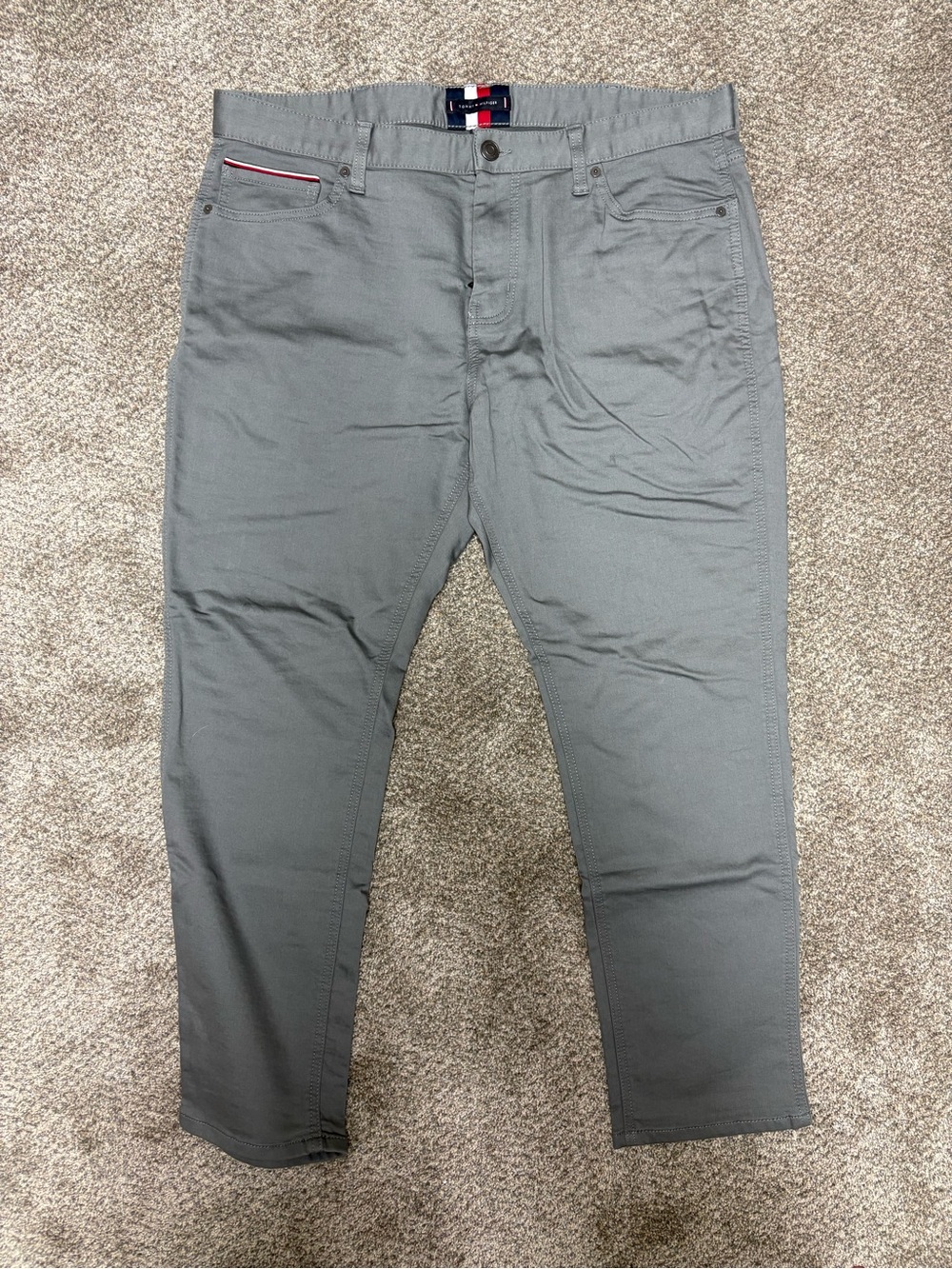 Tommy Hilfiger Men's Gray Slim Chinos with Logo Trim